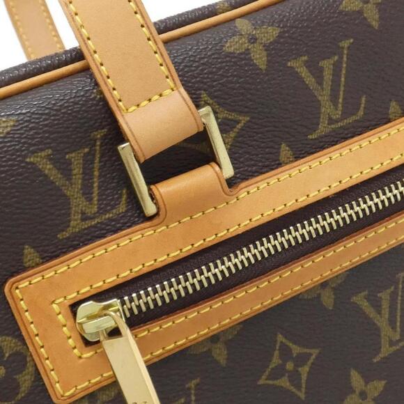 LOUIS VUITTON Brown Monogram Shoulder Bag - Picture 4 of 8